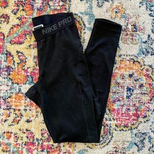 NIKE WOMENS THERMA-FIT BLACK FLEECE LINED LEGGINGS